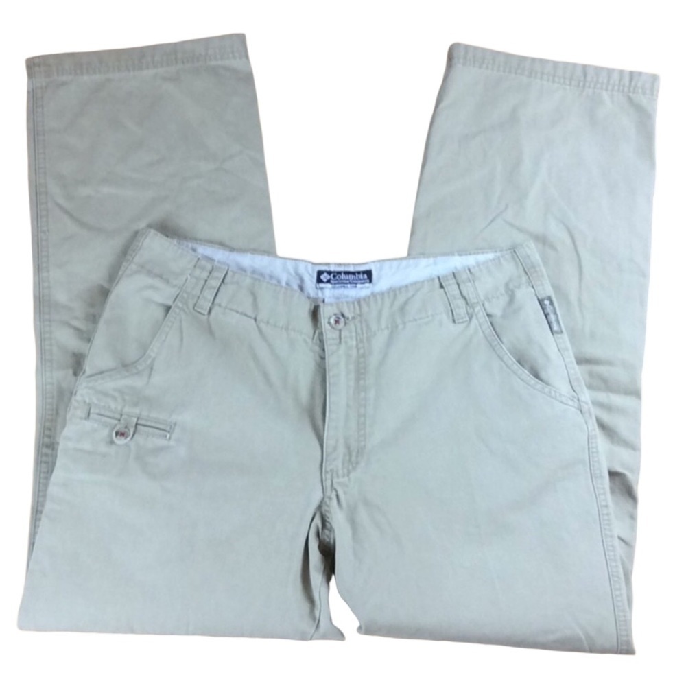 Columbia Khaki pants trousers Size 8 short
